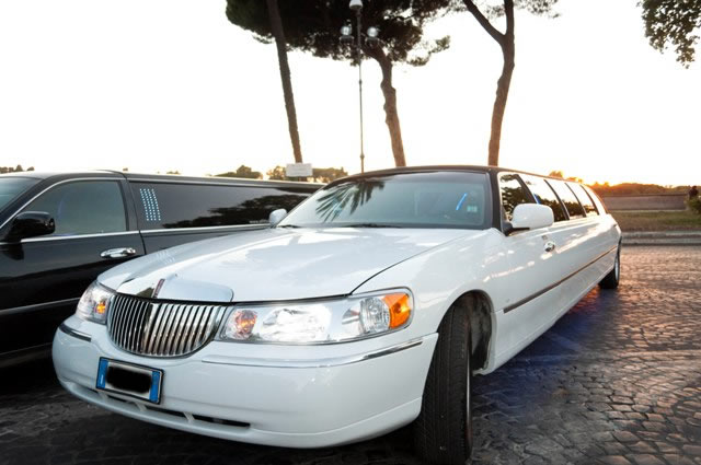 limousine-car-hire-rwanda-uganda